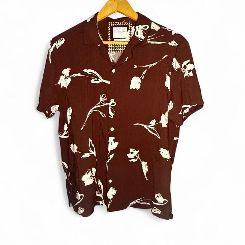Denim and Flower Men's Burgundy and White Shirt Button up Short sleeve L